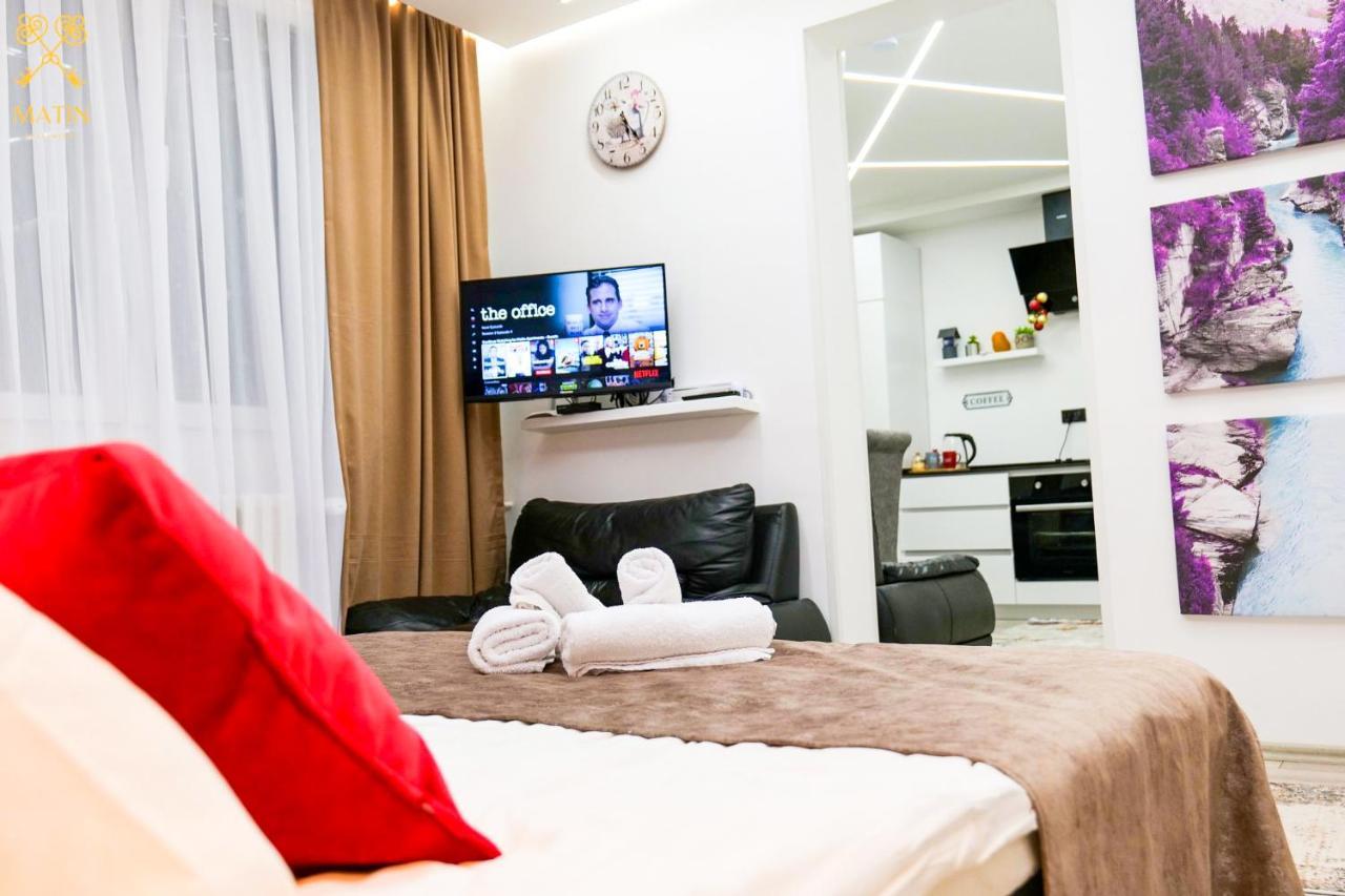 Cozy Apartment In พริสตีนา ภายนอก รูปภาพ